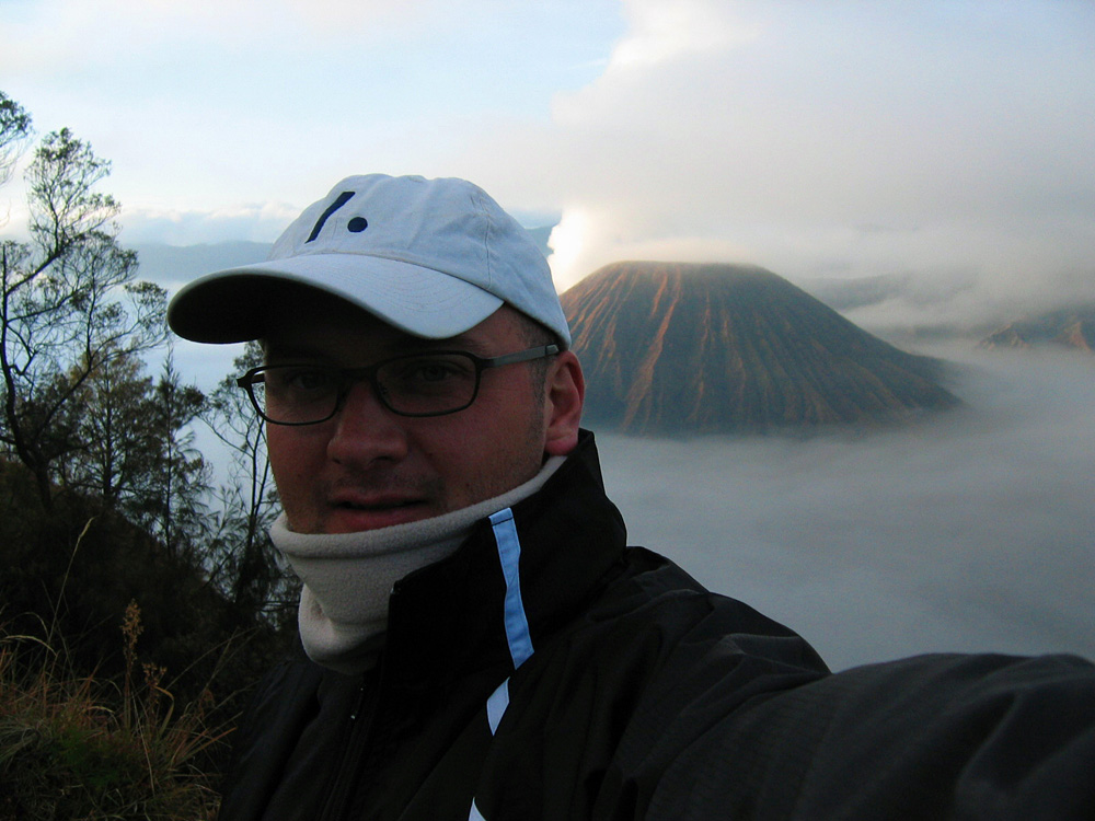 Java-Bali, 2004