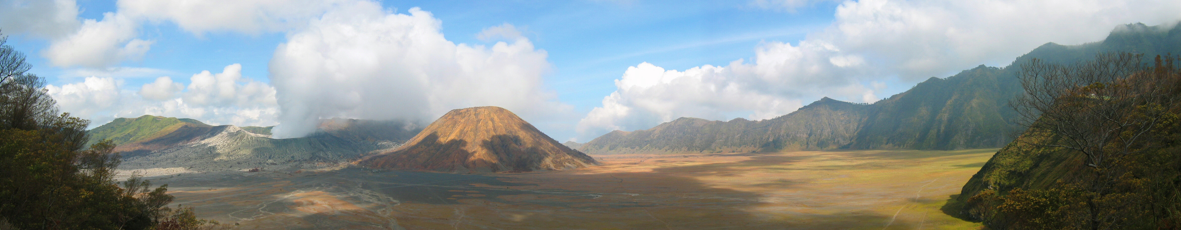 Java-Bali, 2004