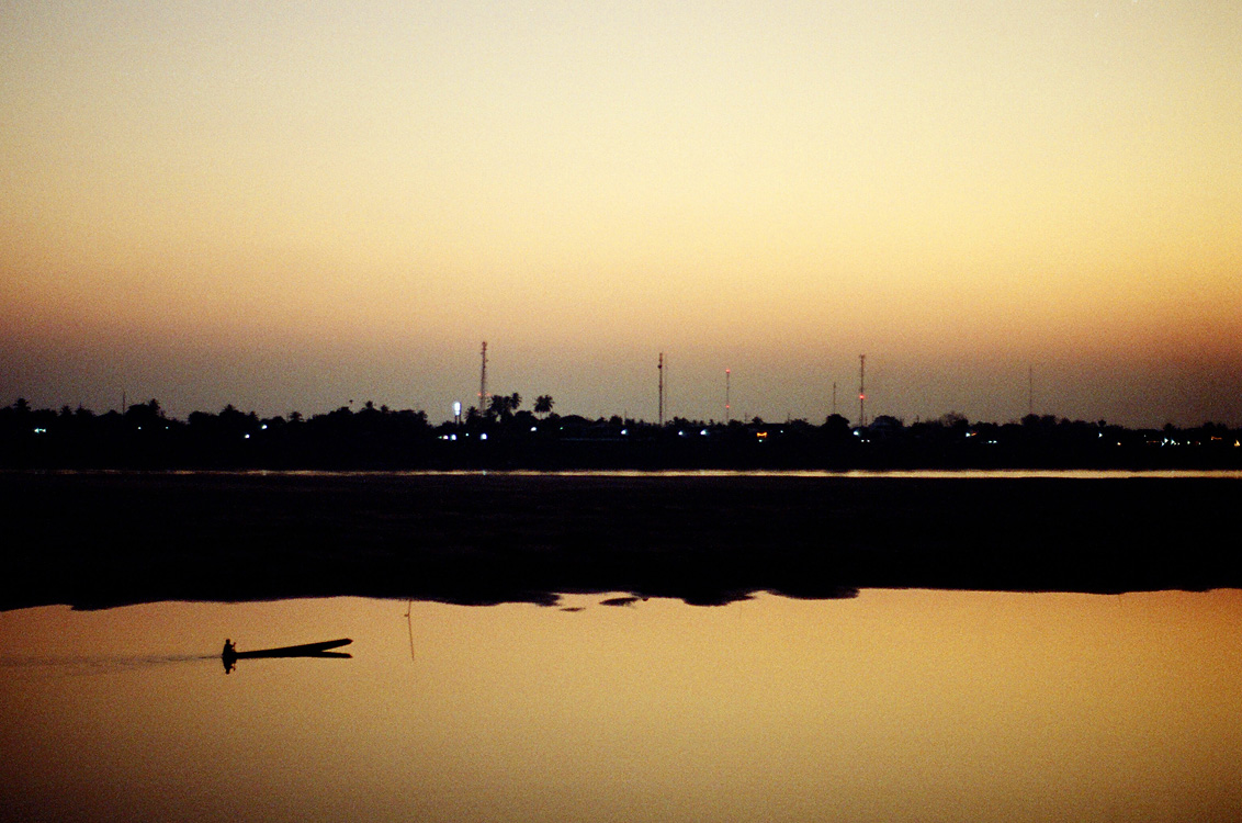 Coucher de soleil sur le Mékong (Vientiane)
