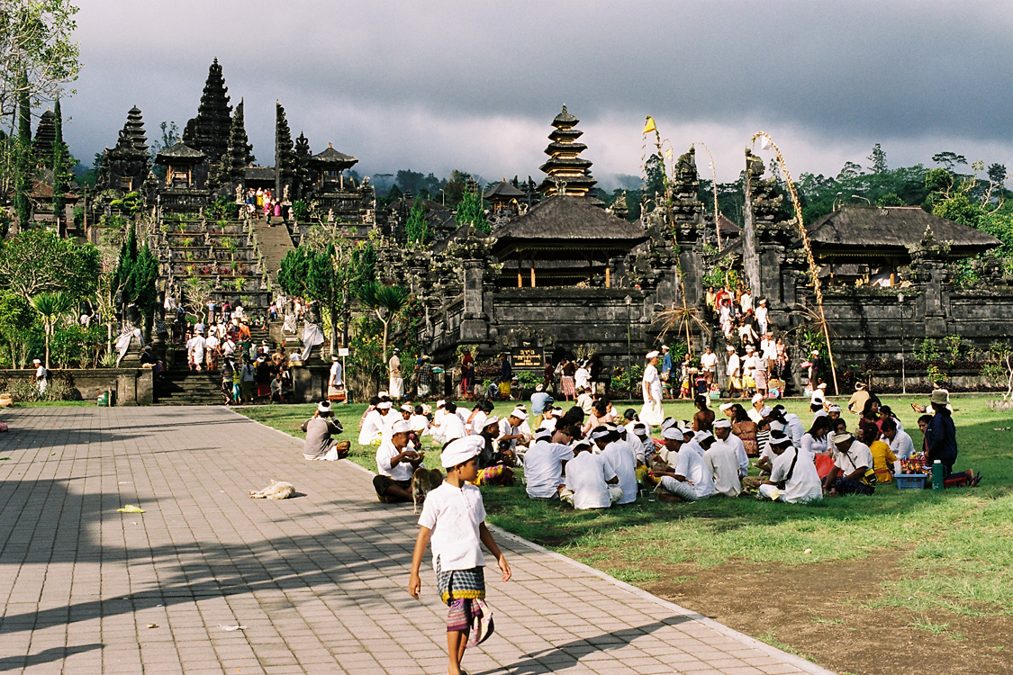 Indonesia, 2009