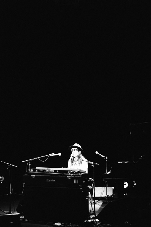 Diane Birch, Caf&eacute; de la danse, 06/07/2010