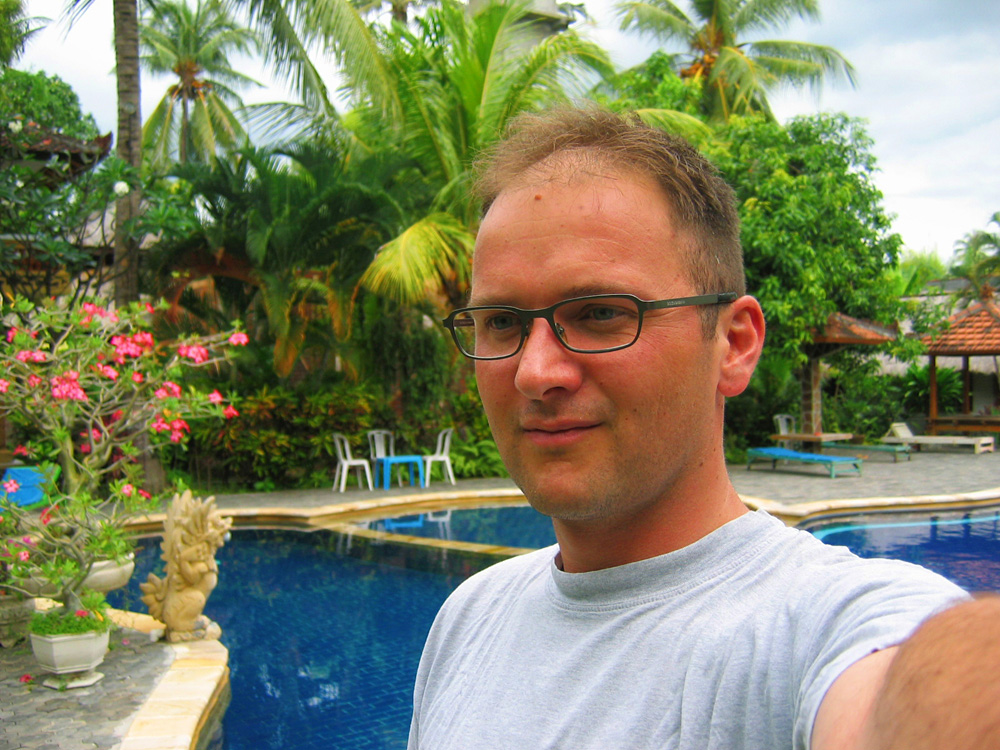 Java-Bali, 2004