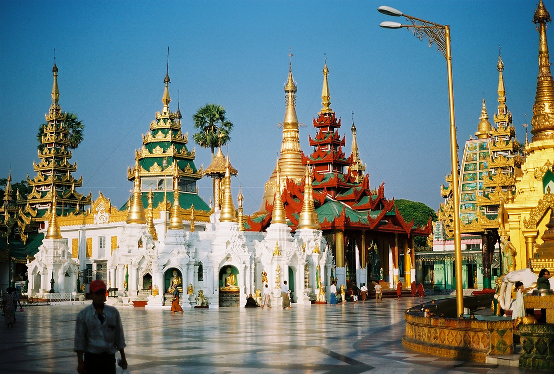 Rangoon - Visite � la pagode Shwe Dagon